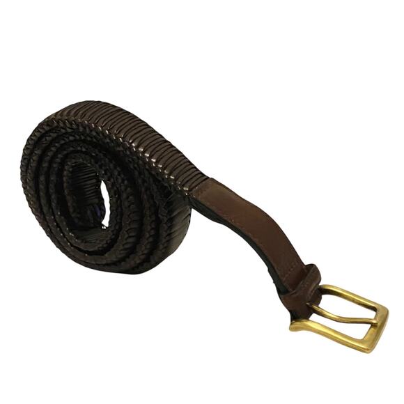 Men's Tommy Bahama Genuine Leather Brown Belt Size 48 with Brass Hardware - Picture 15 of 15